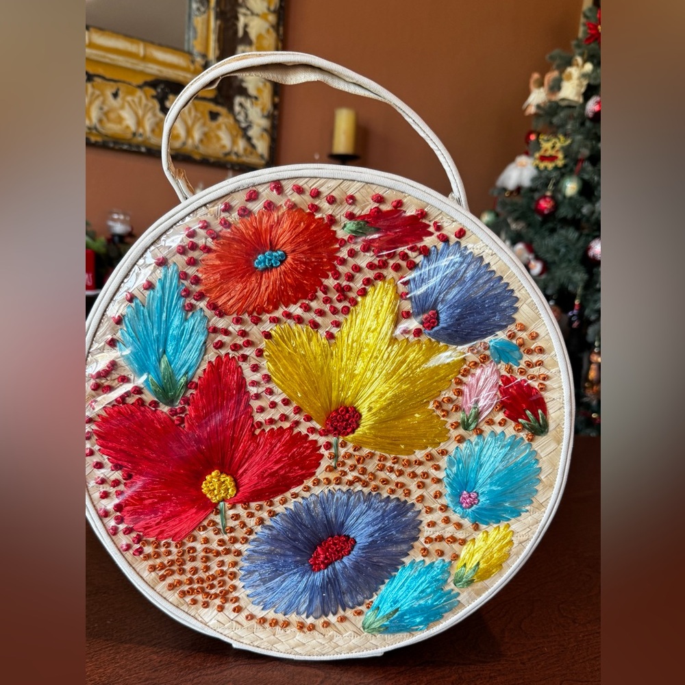 Vintage Woven Straw Round Bag with Floral Lucite Lid Pink Lined Case